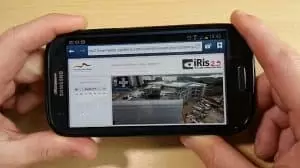 Photo of the iRis 2.5 viewer being used on a mobile phone