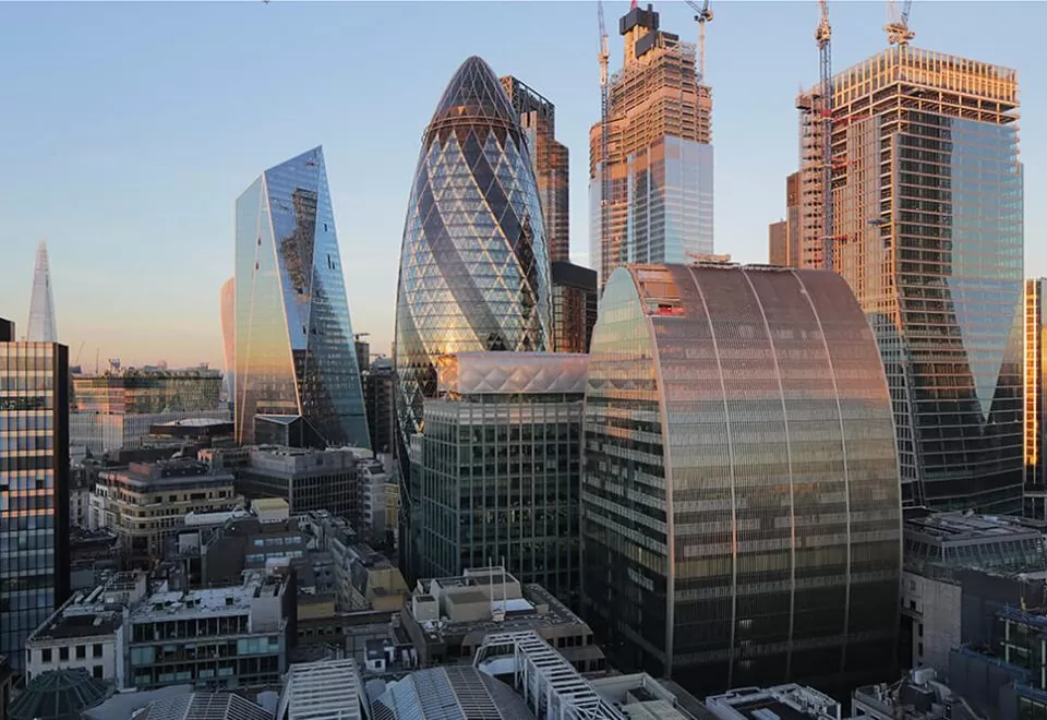 Time-lapse image from the City of London focusing on construction of Can of Ham office building for Mace
